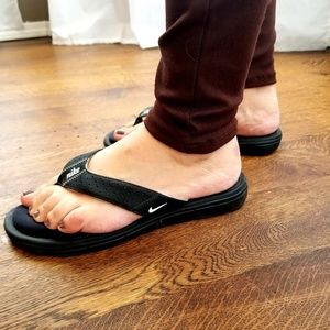 Nike Flip Flops